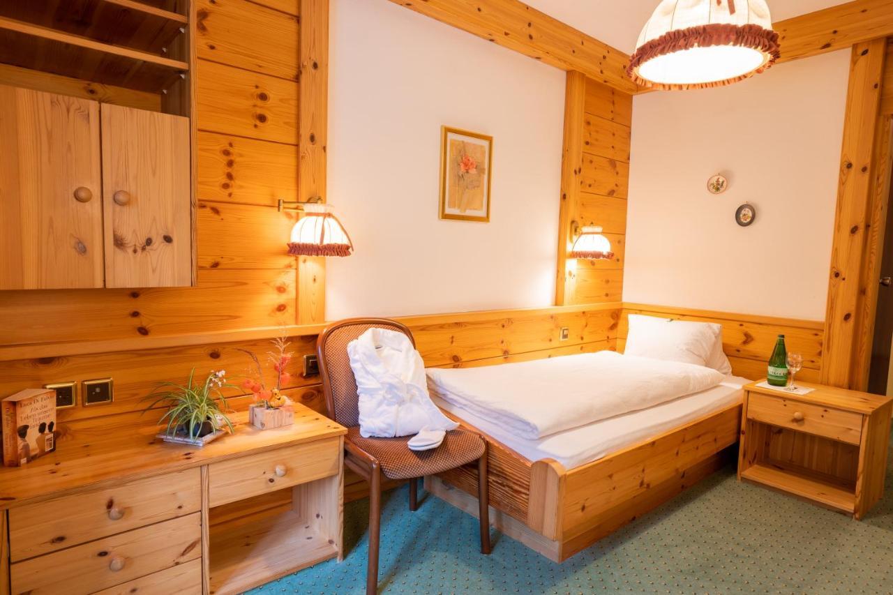 Hotel Sonne Wildhaus Buitenkant foto